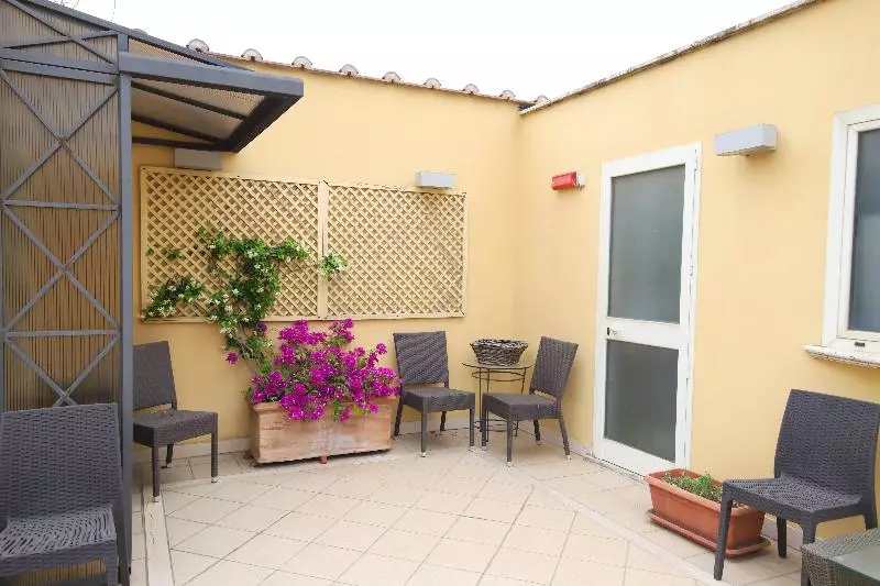 Fotos del hotel Latinum:  4