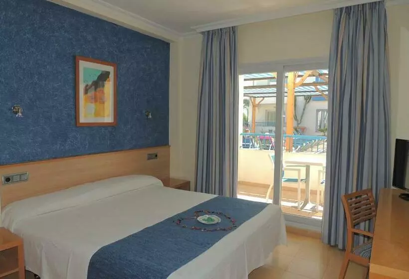 Fotos del hotel Punta Del Cantal:  2