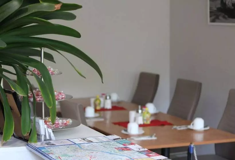 Fotos del hotel Am Kurfürstenplatz - Messe:  18