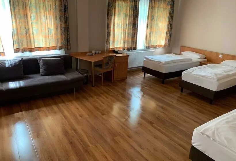 Fotos del hotel Am Kurfürstenplatz - Messe:  13