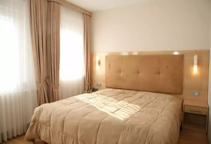 Fotos del hotel Am Kurfürstenplatz - Messe:  2