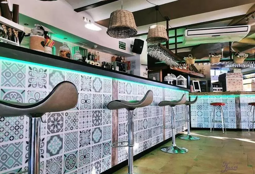 Fotos del hotel Campos De Baeza:  17