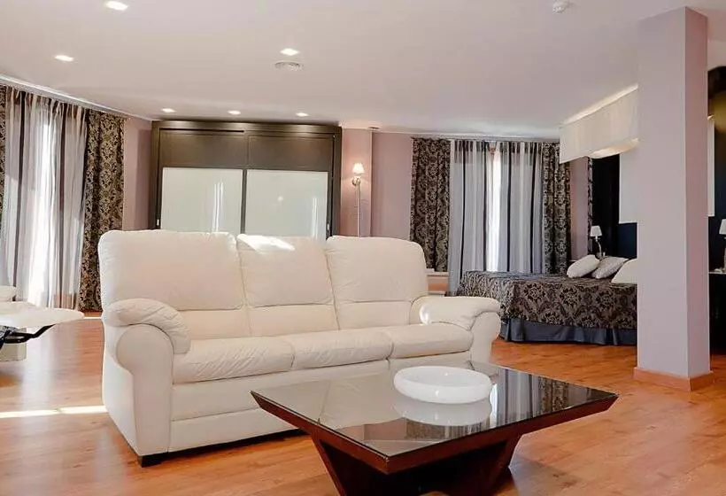 Fotos del hotel Campos De Baeza:  18