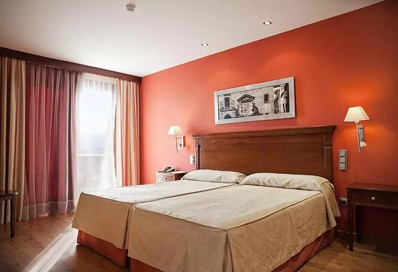 Fotos del hotel Campos De Baeza:  12