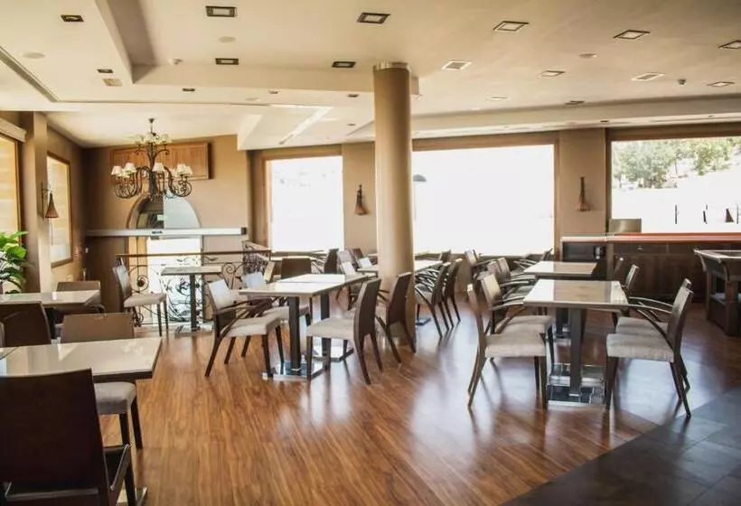 Fotos del hotel Campos De Baeza:  24