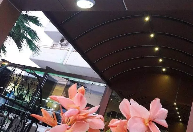 Fotos del hotel Minay:  11