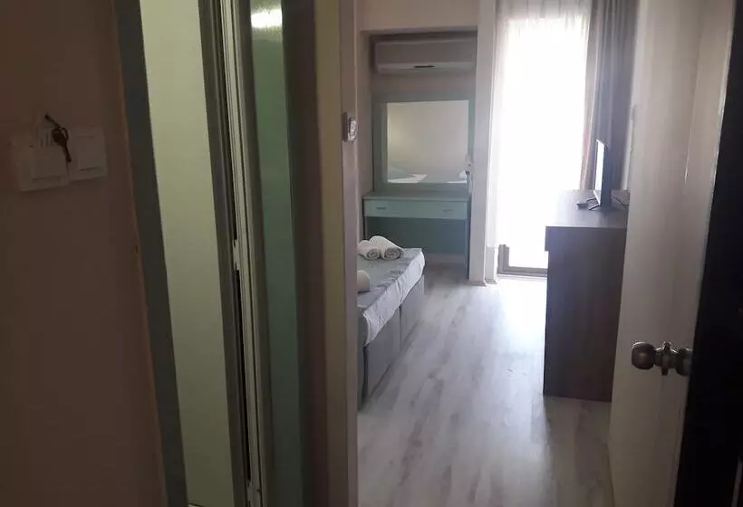 Fotos del hotel Minay:  16