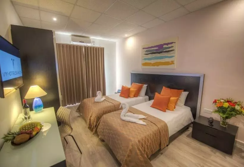 Fotos del hotel St. Julian S Bay:  14