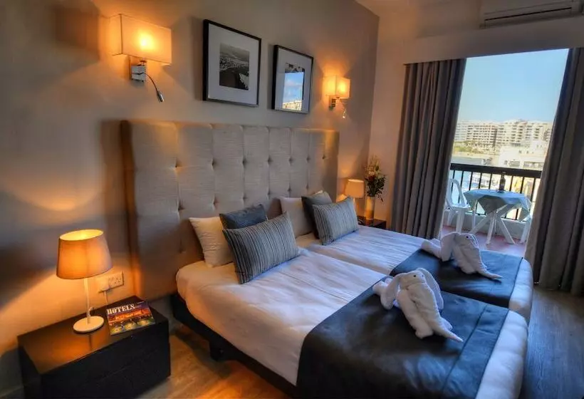 Fotos del hotel St. Julian S Bay:  12