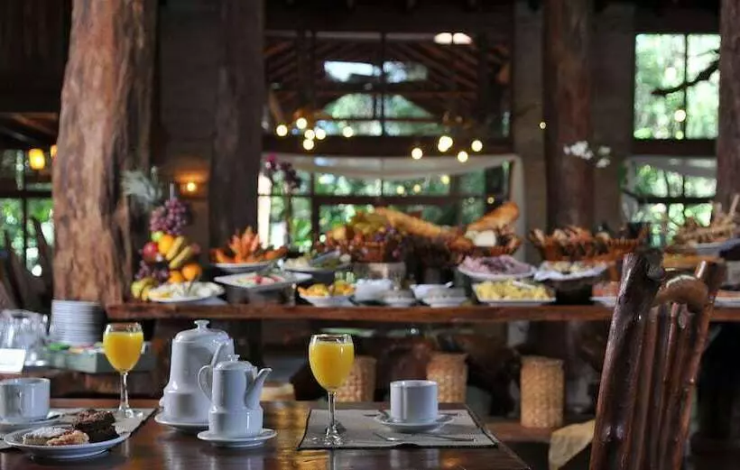 Fotos del hotel La Aldea De La Selva Lodge:  4