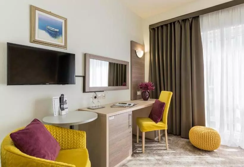 Fotos del hotel Mondo:  8