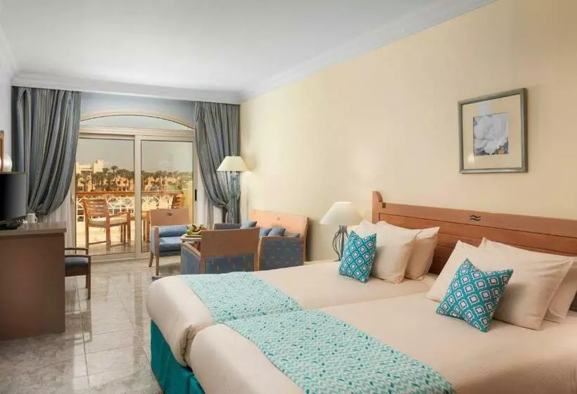 Fotos del hotel Royal Lagoons Resort & Aqua Park Families And Couples Only:  14