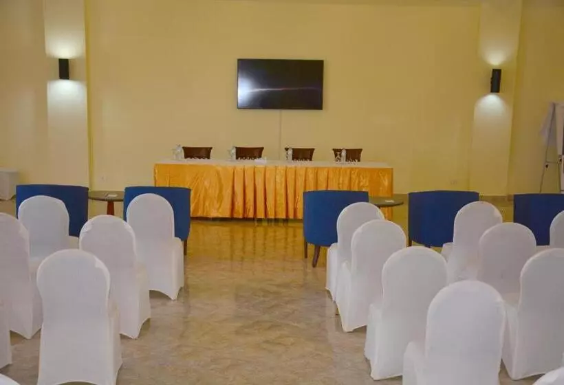 Fotos del hotel Royal Lagoons Resort & Aqua Park Families And Couples Only:  5