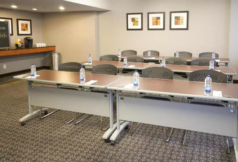 Fotos del hotel Candlewood Suites Montreal Downtown Centre Ville, An Ihg:  18