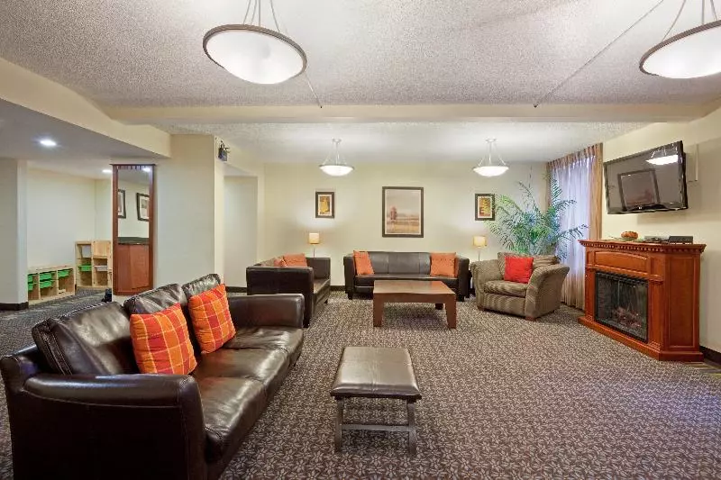 Fotos del hotel Candlewood Suites Montreal Downtown Centre Ville, An Ihg:  15