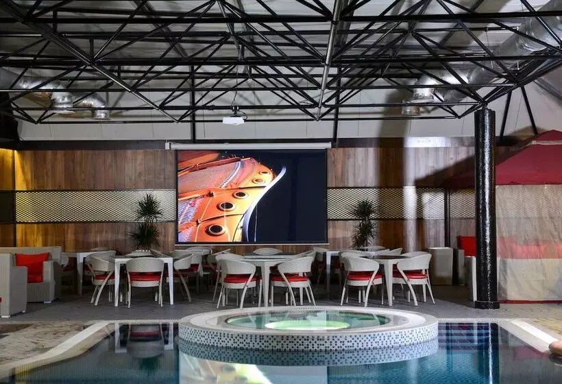 Fotos del hotel Sun And Sands Downtown:  42
