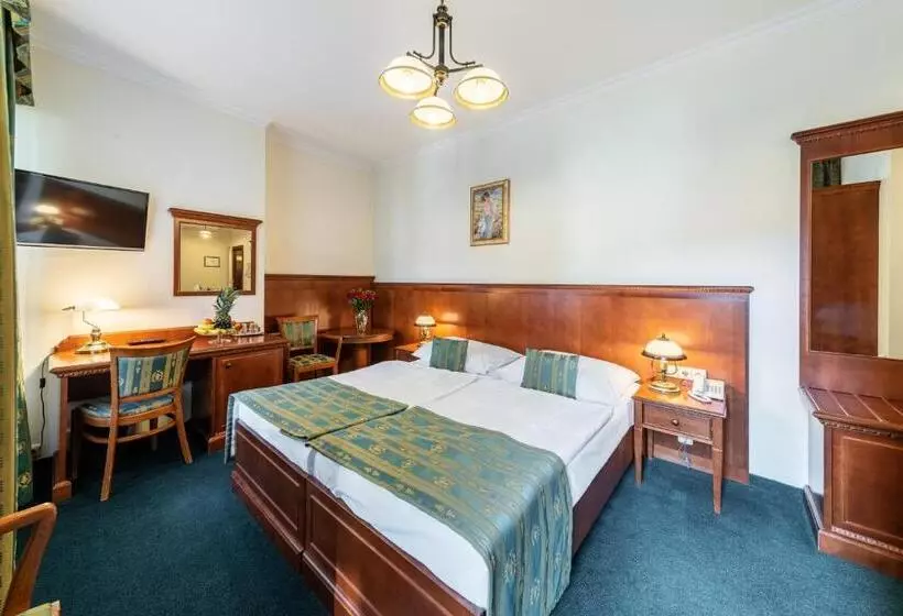 Fotos del hotel Arkada Hotel Praha:  8