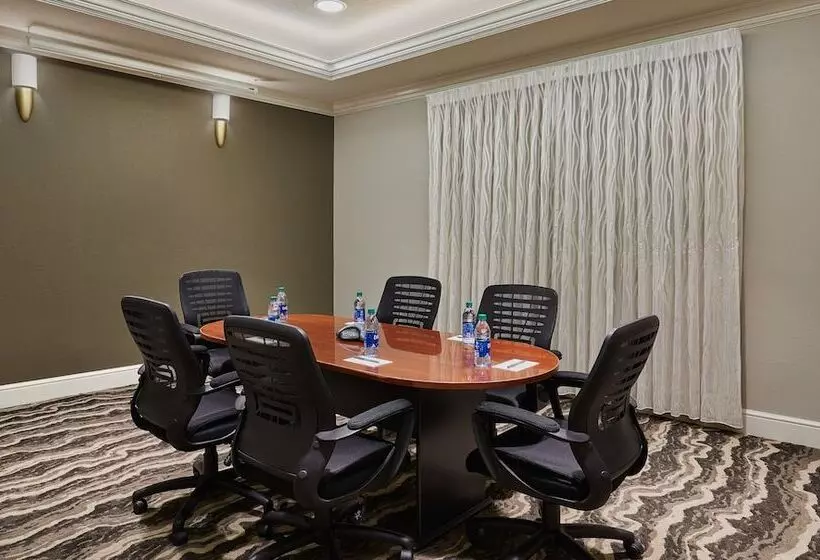 Fotos del hotel Staybridge Suites Orlando South, An Ihg:  23