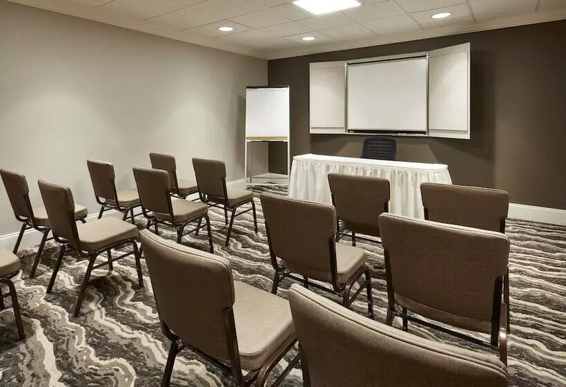 Fotos del hotel Staybridge Suites Orlando South, An Ihg:  14