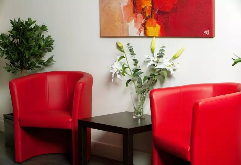 Fotos del hotel The Spires Birmingham:  2