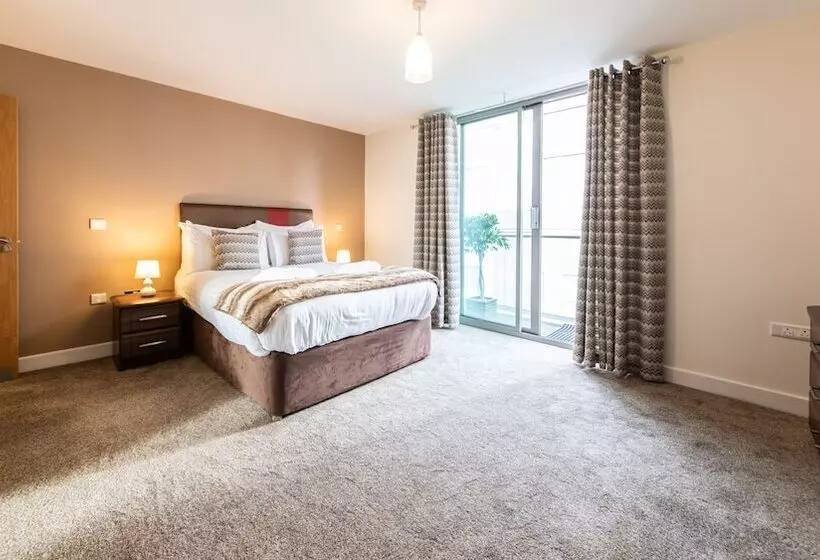 Fotos del hotel The Spires Birmingham:  17