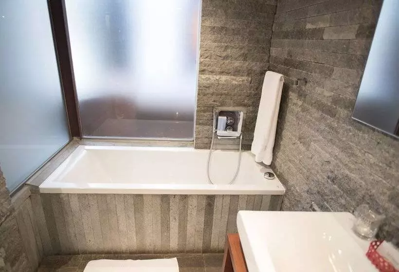 Fotos del hotel Le Louvre Hotel & Spa:  11