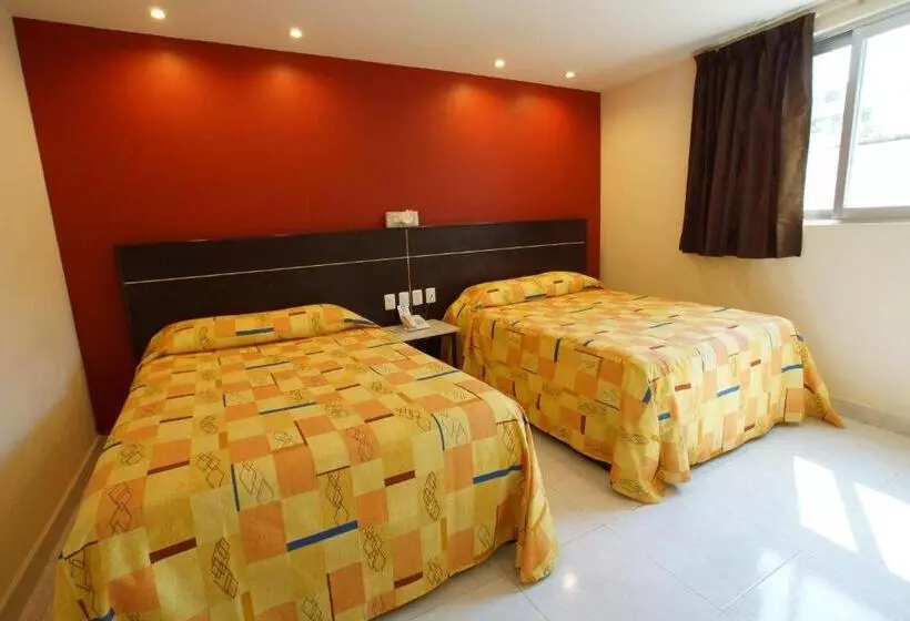 Fotos del hotel María Eugenia:  8