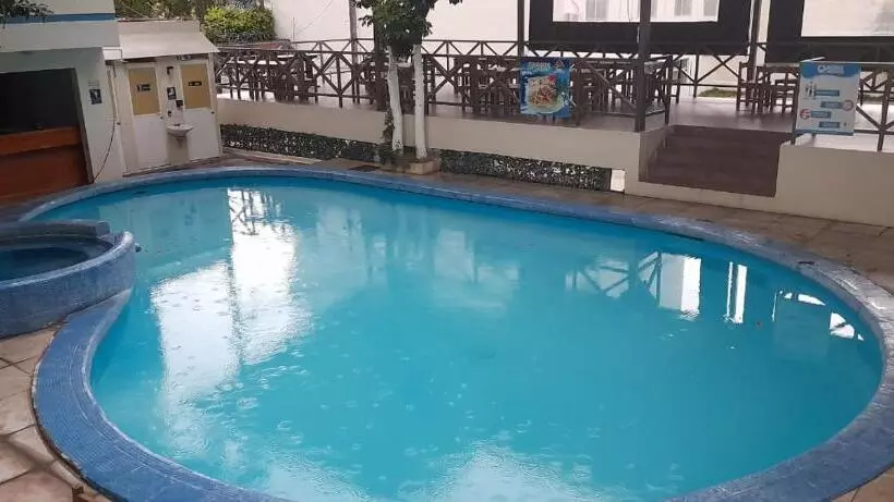 Fotos del hotel María Eugenia:  6