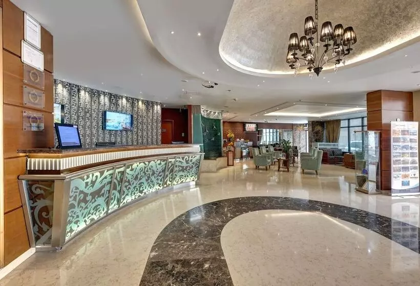 Fotos del hotel Golden Tulip Al Barsha:  64
