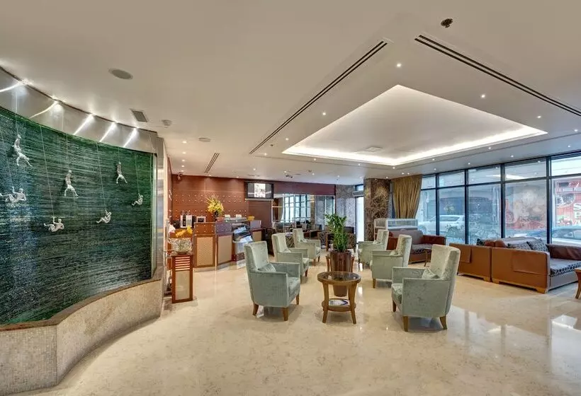 Fotos del hotel Golden Tulip Al Barsha:  68