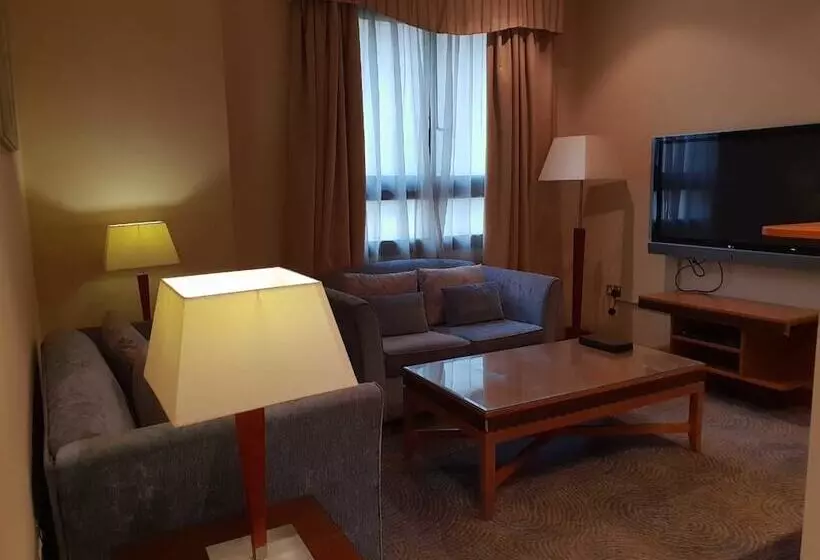Fotos del hotel Golden Tulip Al Barsha:  75