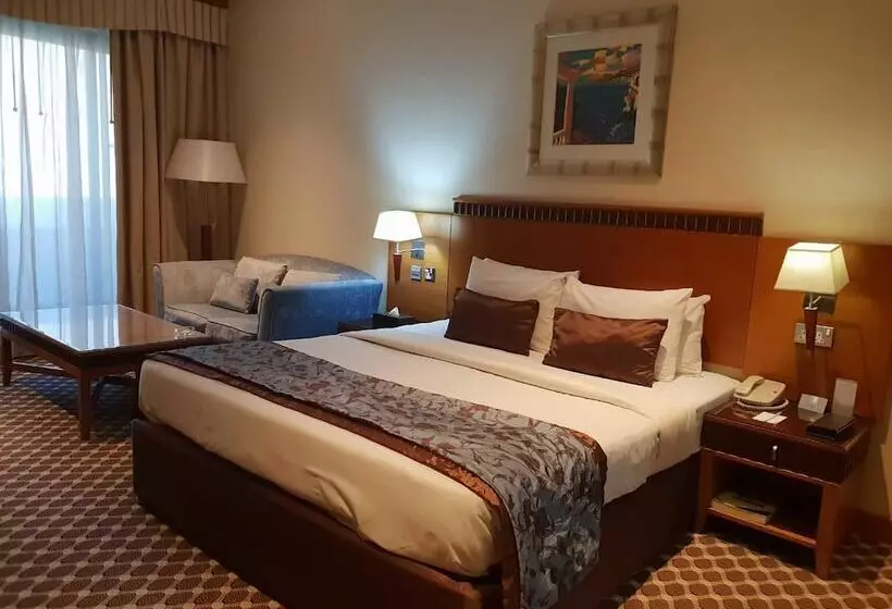Fotos del hotel Golden Tulip Al Barsha:  77