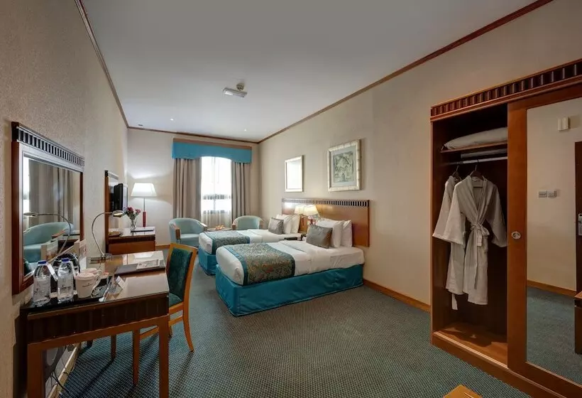 Fotos del hotel Golden Tulip Al Barsha:  79