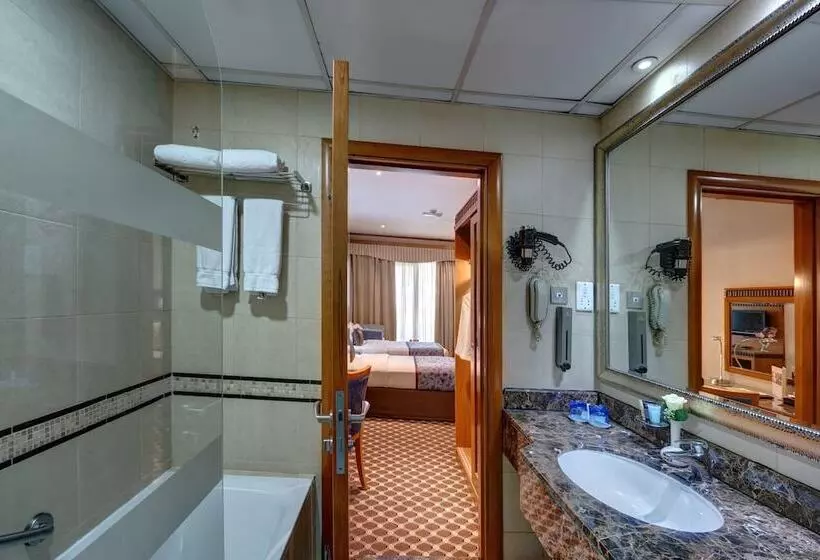 Fotos del hotel Golden Tulip Al Barsha:  80