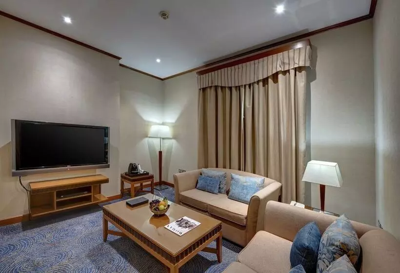 Fotos del hotel Golden Tulip Al Barsha:  89