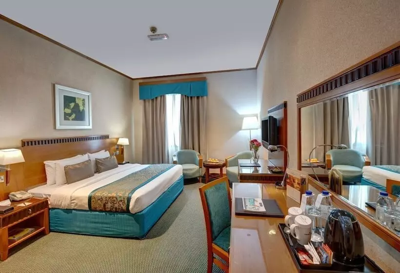 Fotos del hotel Golden Tulip Al Barsha:  93