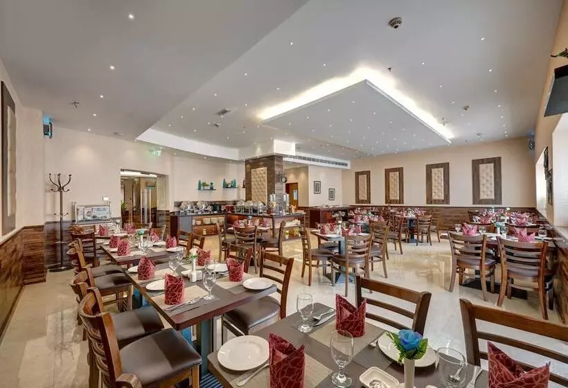 Fotos del hotel Golden Tulip Al Barsha:  18