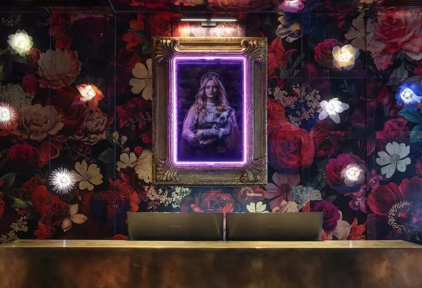 Fotos del hotel Q:  6