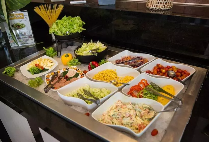 Fotos del hotel Sugar Palm Grand Hillside:  3