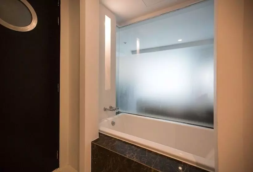 Fotos del hotel Sugar Palm Grand Hillside:  9