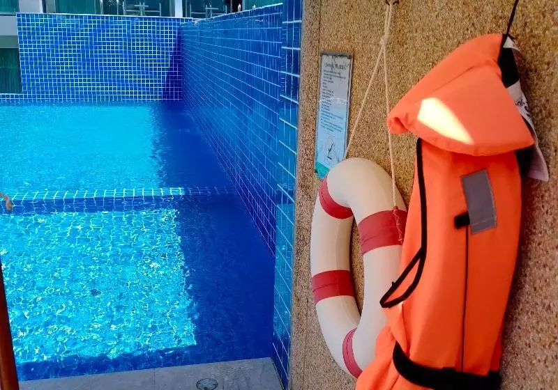 Sugar Palm Grand Hillside