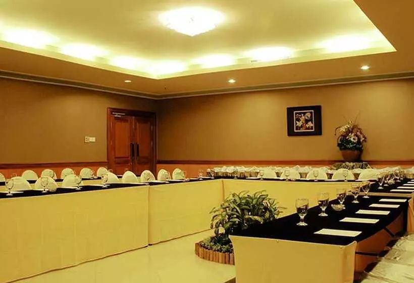 Fotos del hotel Tunjungan:  5