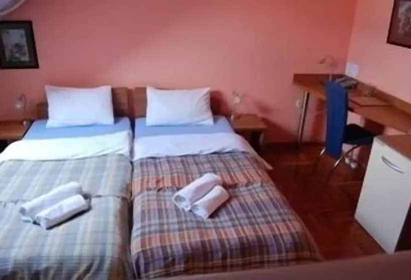 Fotos del hotel Car Royal Apartmans:  12