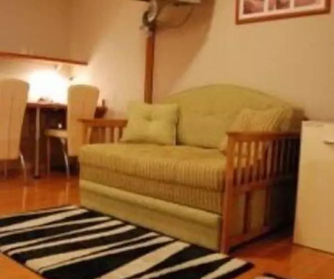 Fotos del hotel Car Royal Apartmans:  17