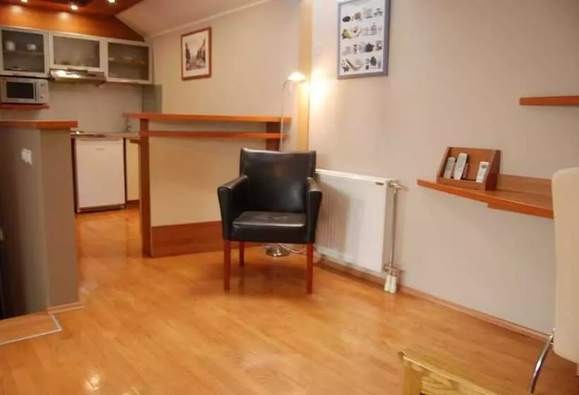 Fotos del hotel Car Royal Apartmans:  2