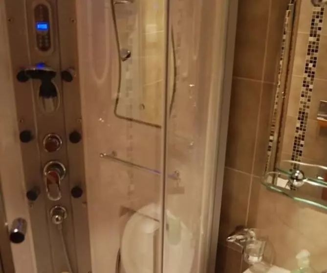 Fotos del hotel Car Royal Apartmans:  9