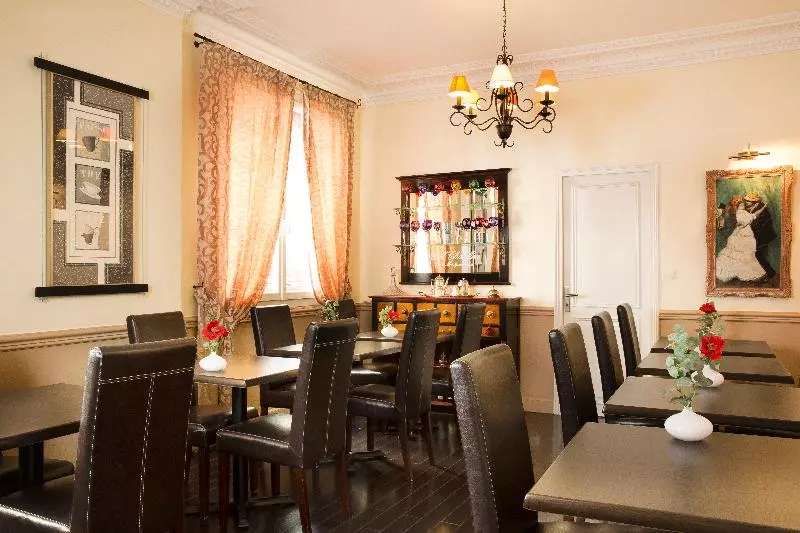 Fotos del hotel Chatillon Paris Montparnasse:  10