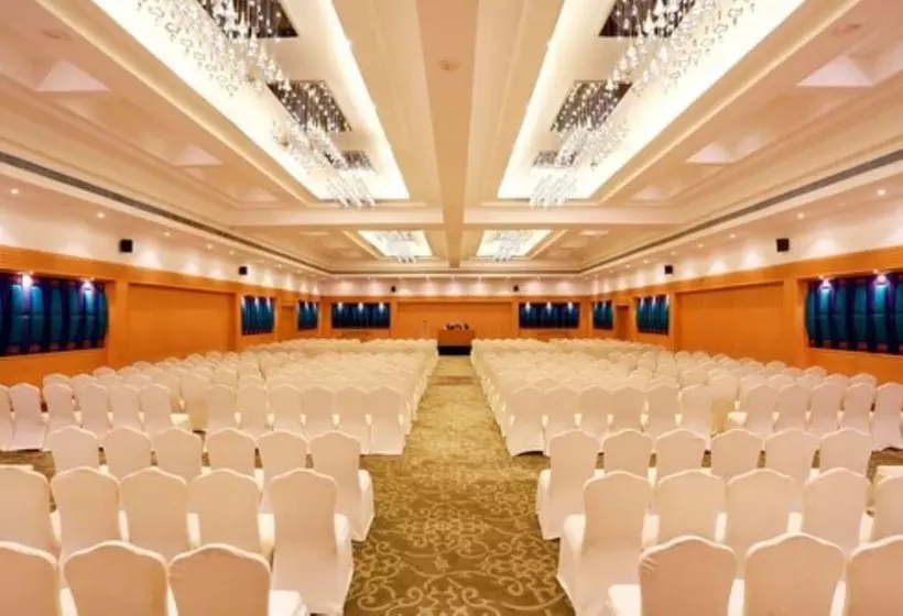 Fotos del hotel Green Park Chennai:  14