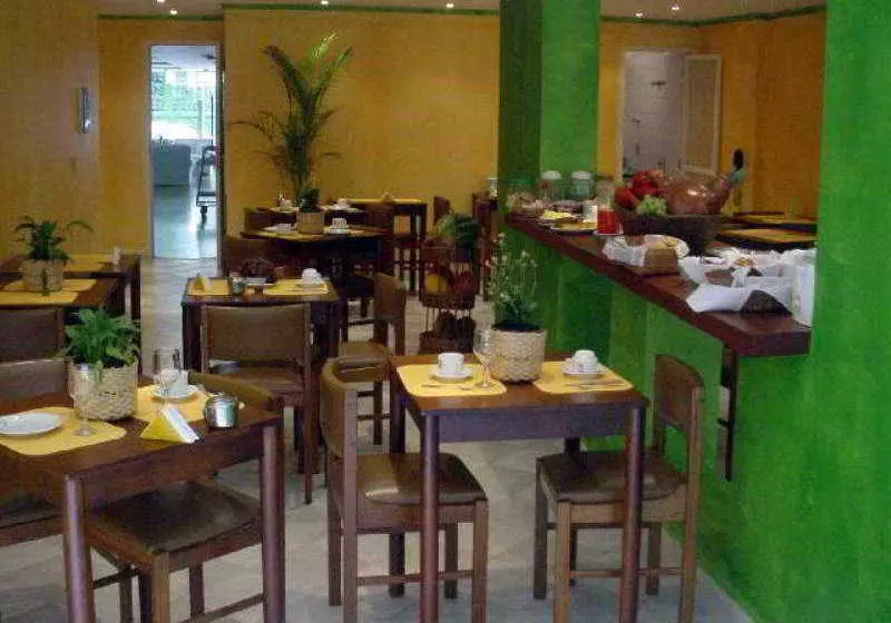 Fotos del hotel Loi Suites Belgrano:  3