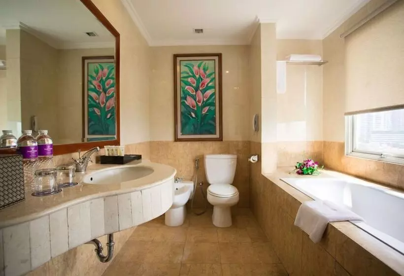 Fotos del hotel Park Regis Arion Kemang:  8